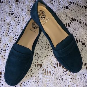 New Vince Camuto Blue Green Suede Flats